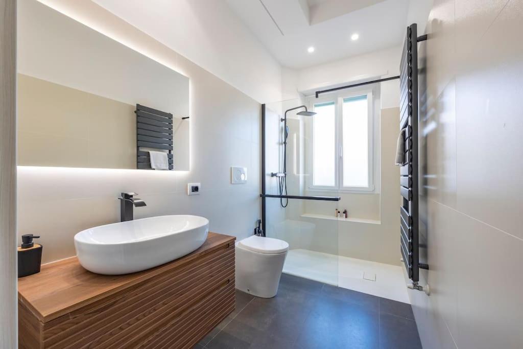 Stylish Apartment Rome Air Conditionig Wifi Tv 50 Metro 4 Minutes Away Exterior foto